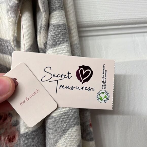 Women's Buttery Soft Top S, XL, 2XL - Picture 2 of 3